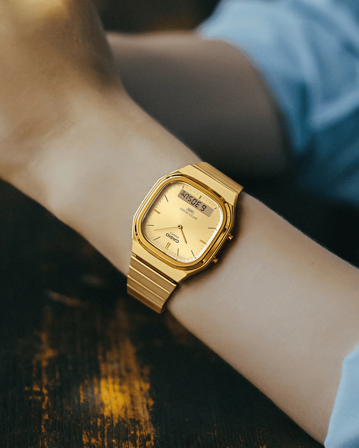 Vintage Gold Stainless Steel Watch AQ240EG-9A - Image 4