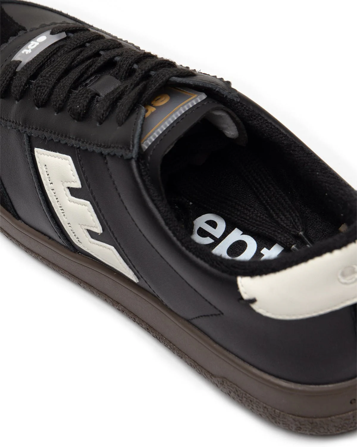 Santos Black/Dark Gum - Image 3