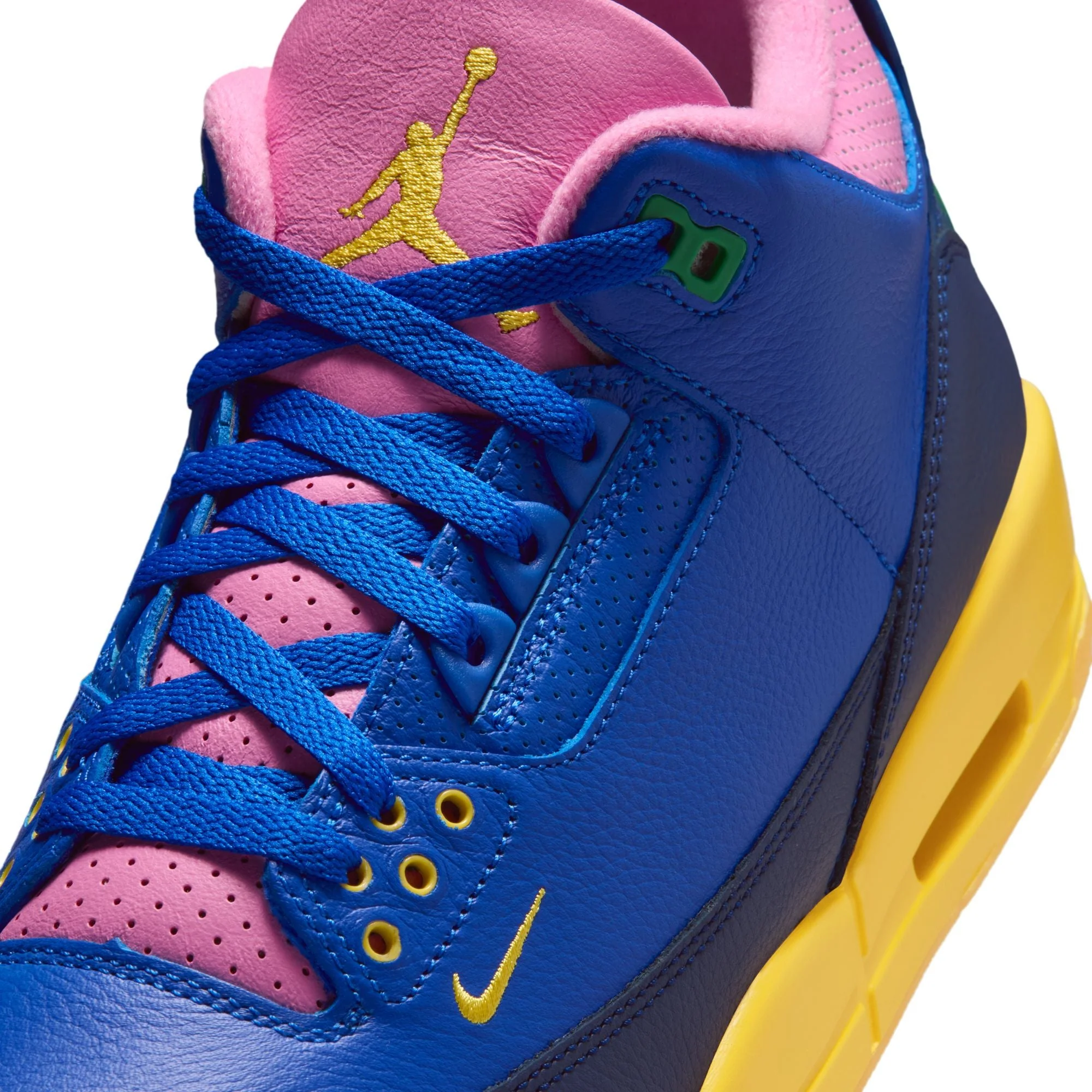 Air Jordan 3 Retro OG 'Brazil' - Image 6