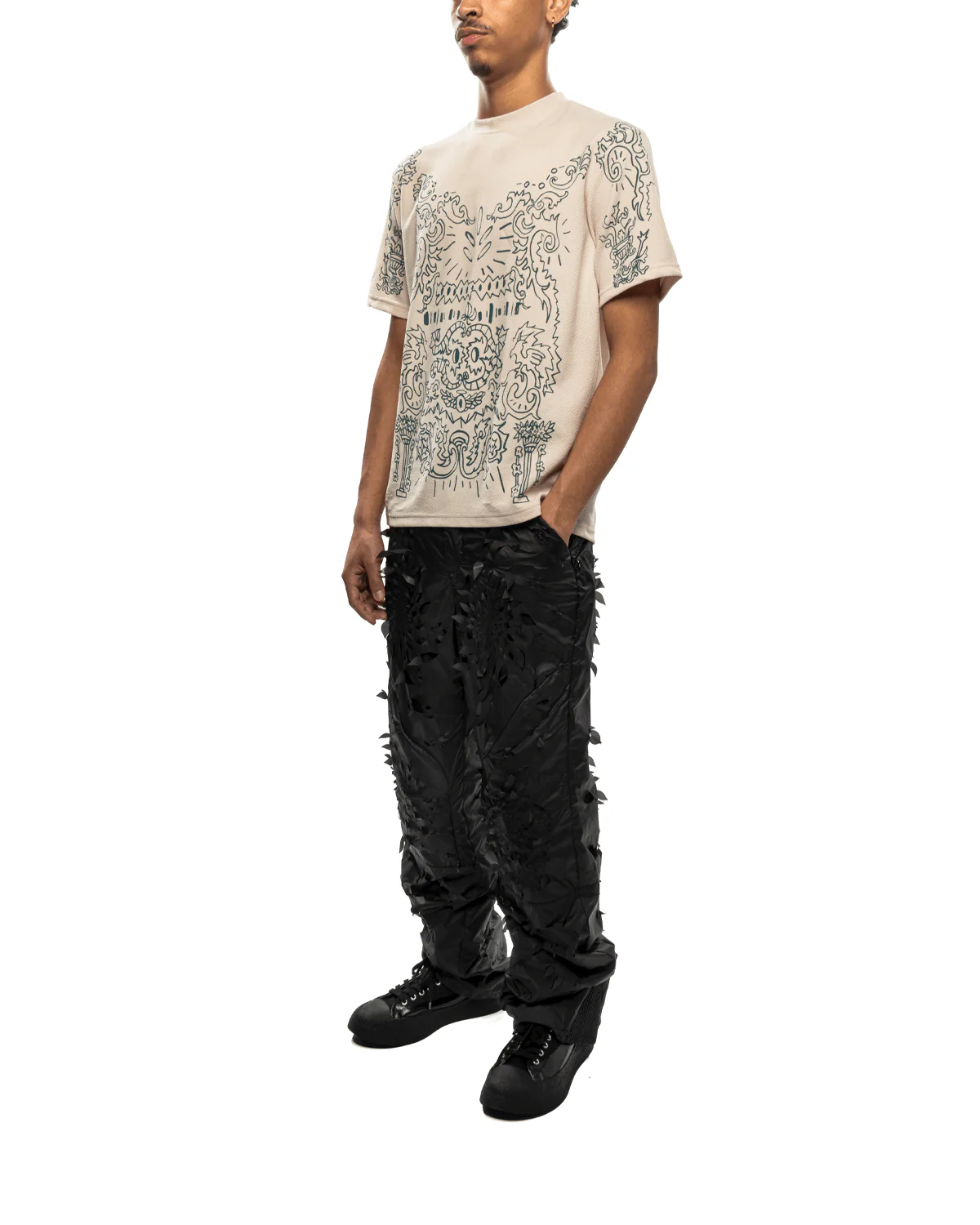 Laser-slashed Petal Trousers Black - Image 2