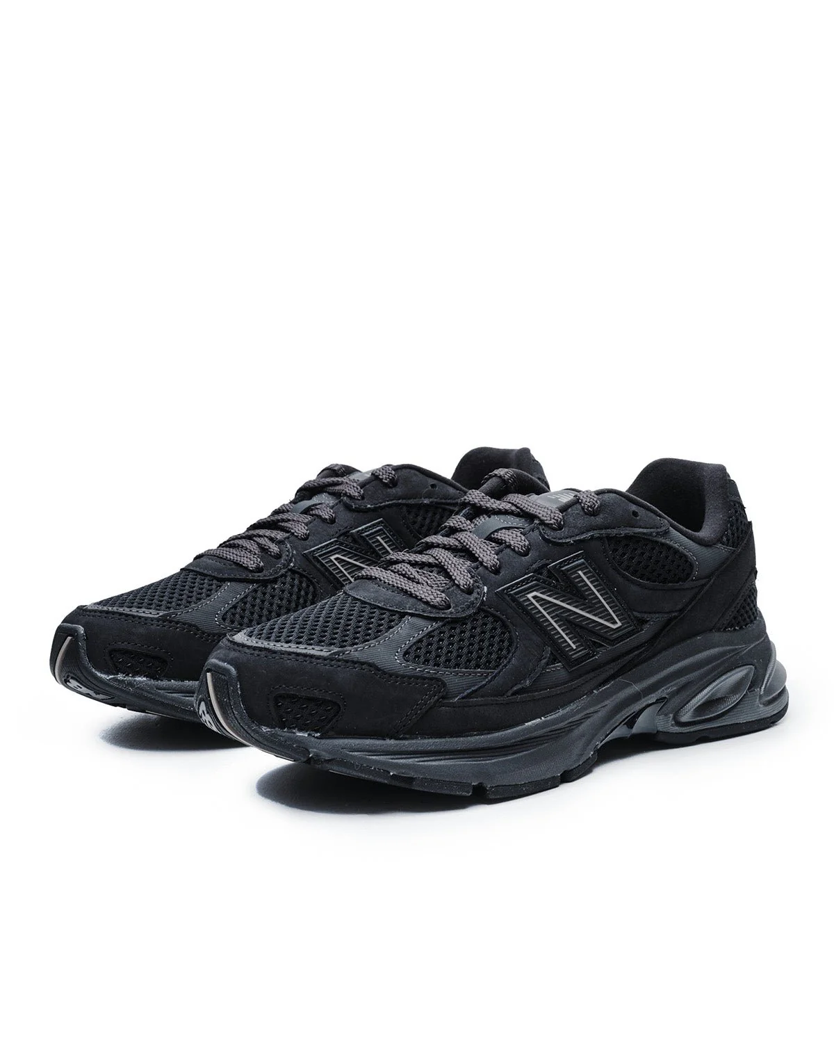 2010 Black - Image 2