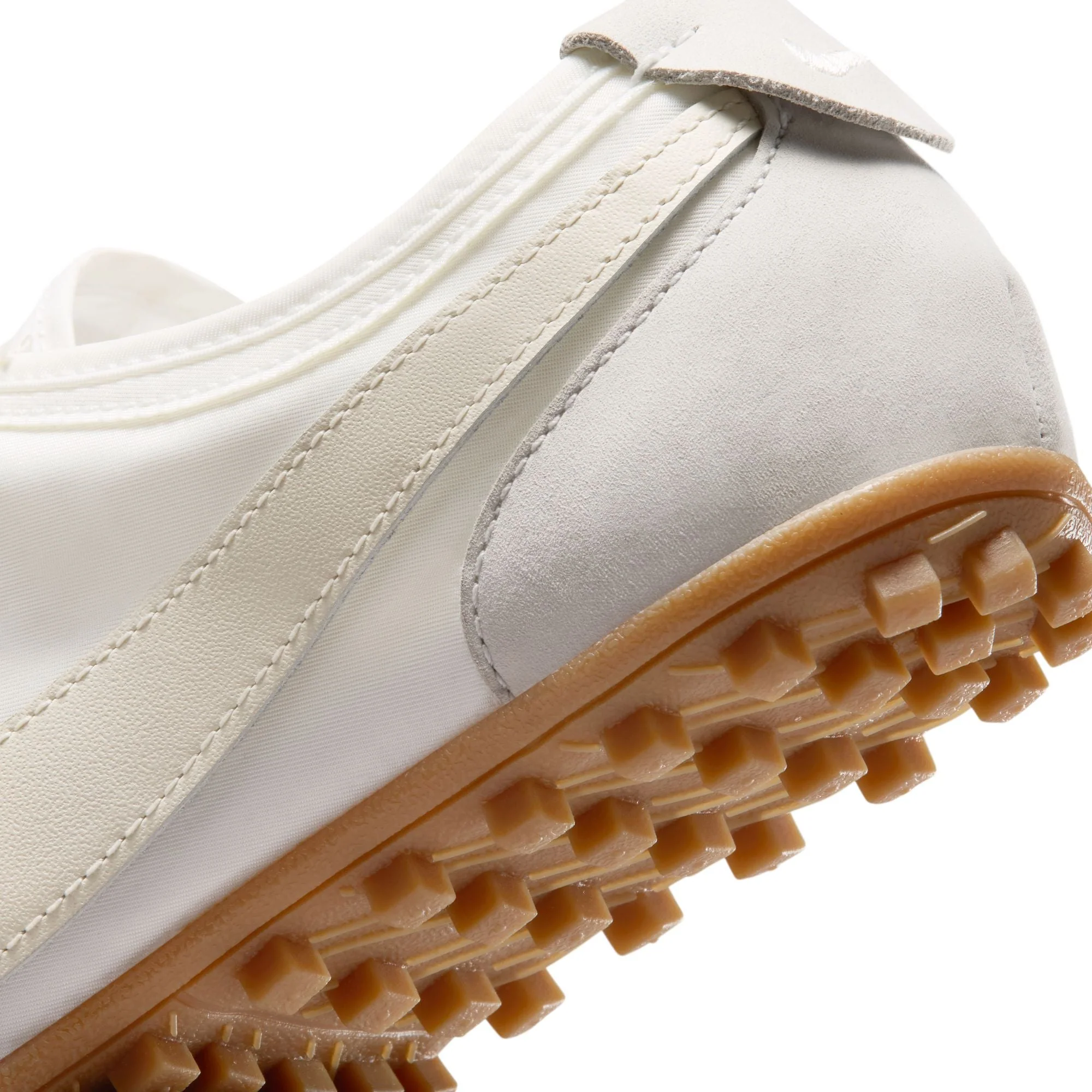 Moon Shoe OG Summit White/Gum - Image 4