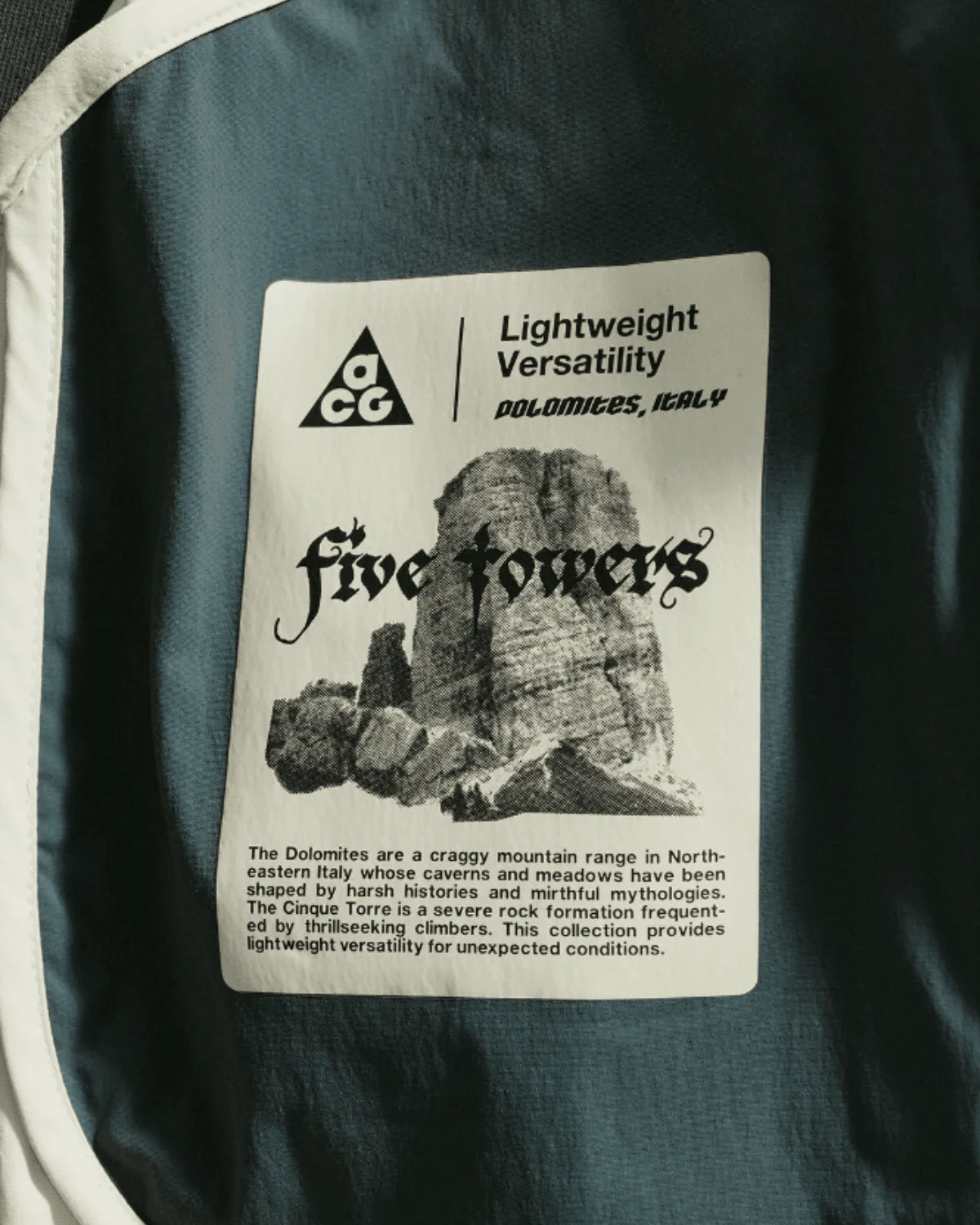Nike ACG 'Five Towers' UV-Protective Jacket Sea Glass - Image 4