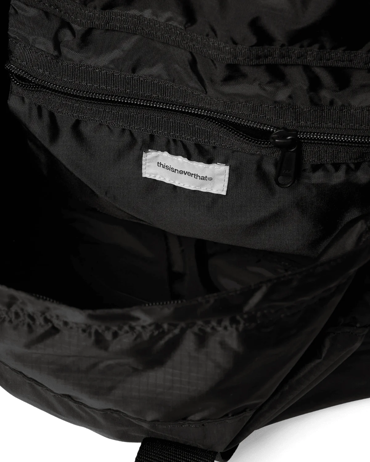 Active Light Duffle Bag Black - Image 6