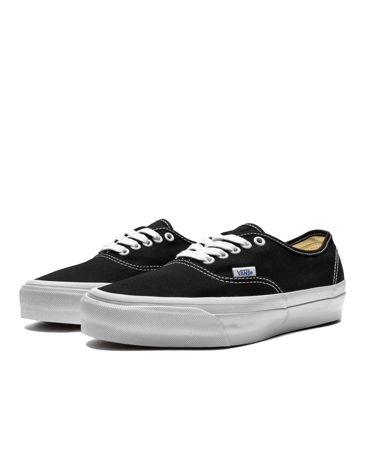 Authentic Reissue 44 LX 'Black White' - Image 2